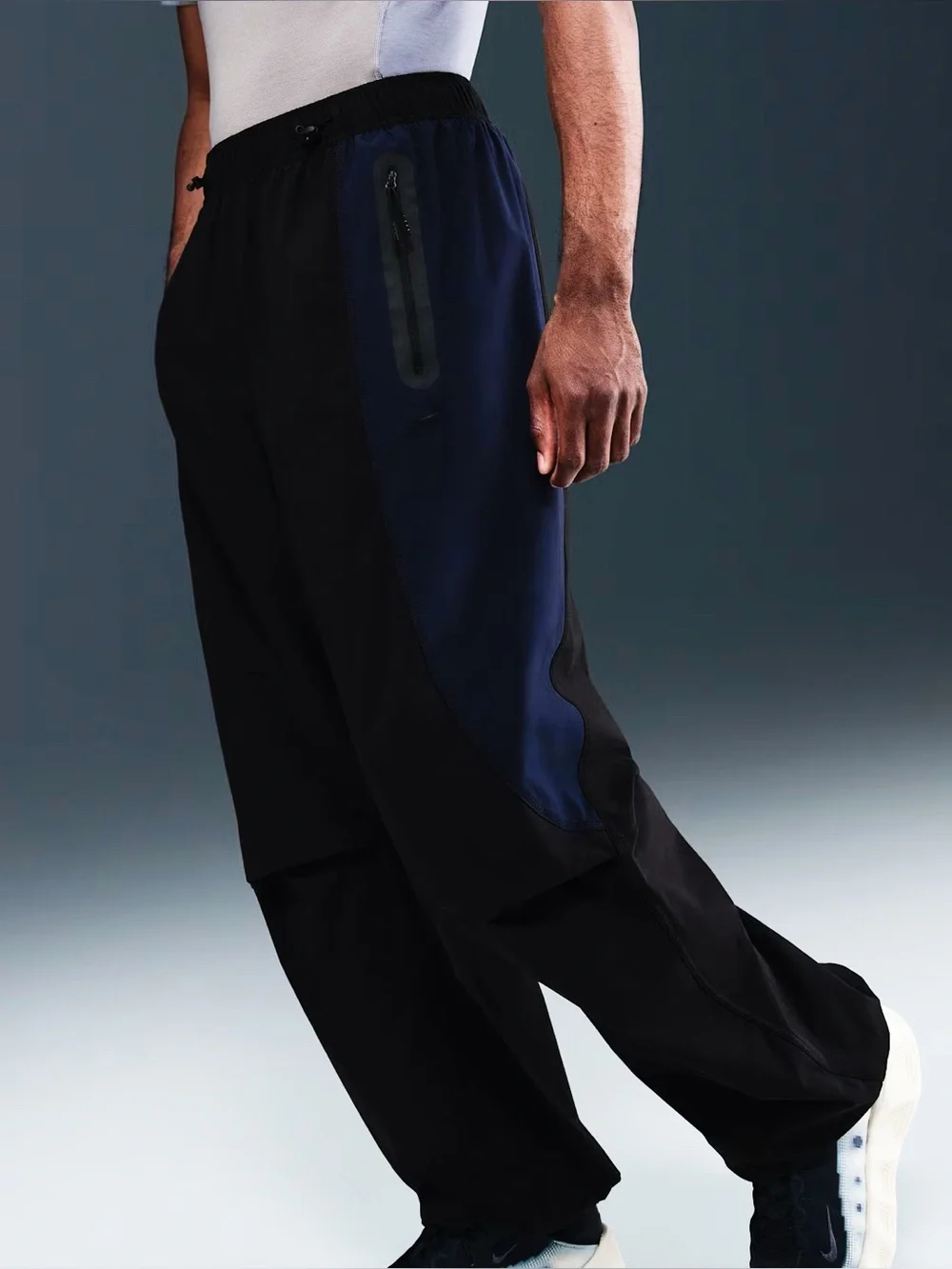 Nike Tech Dri-FIT Woven Black & Obsidian Blue Color Block Oversized Pants
